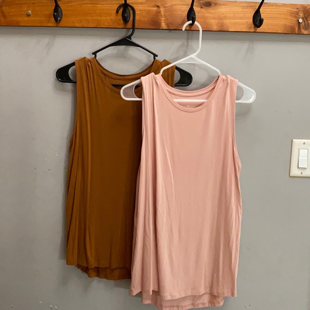 Tank tops- set of 2